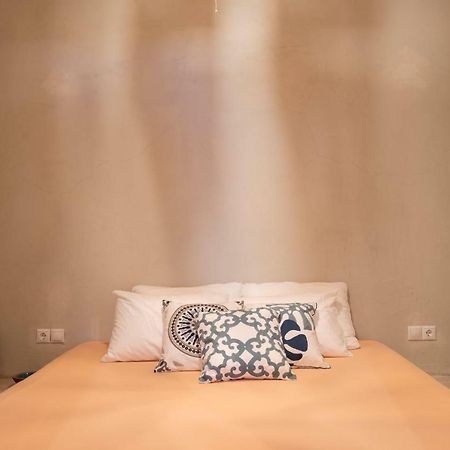 Deltami Santorini Apartman Pírgosz Kültér fotó